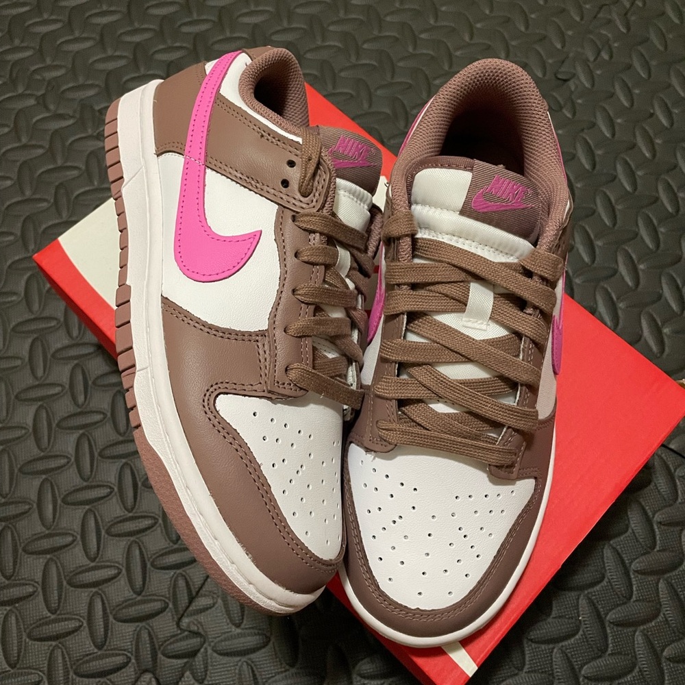 Nike dunk low mauve brown pink